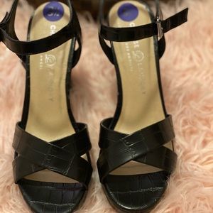 Cute Black Strappy Sandals - Chinese Laundry